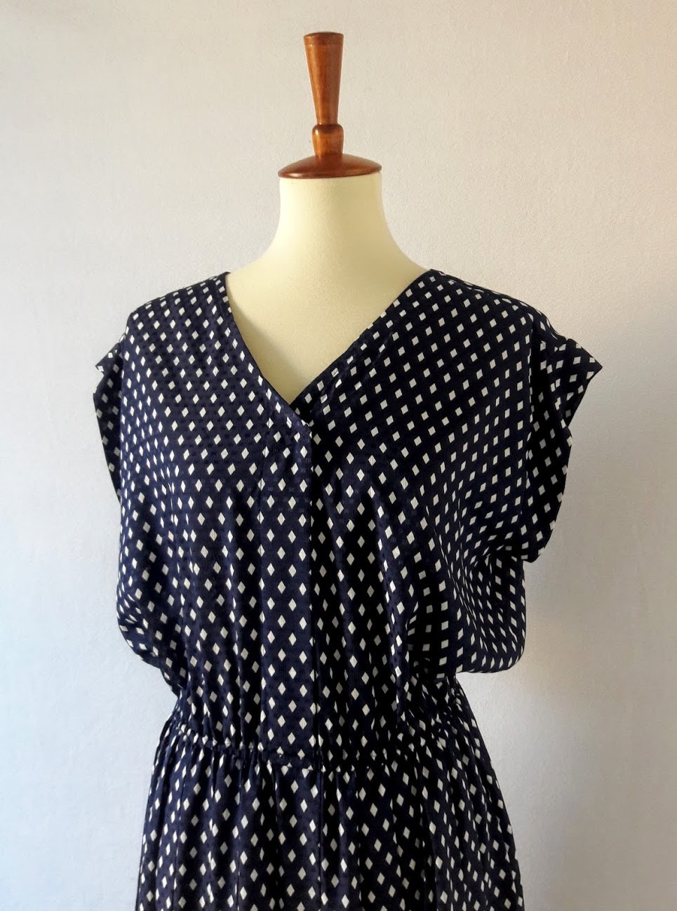 1980s Navy Blue and White Diamond Print Satin Midi Dress