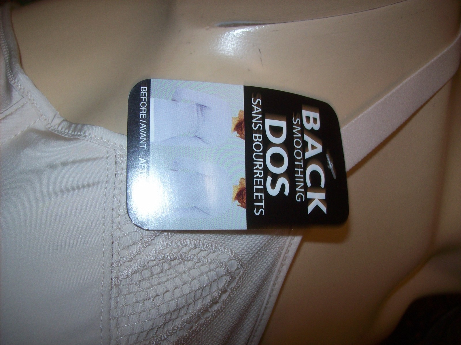 NWT New Wonder Bra Back Smoothing Bra Lingerie 34B #1590