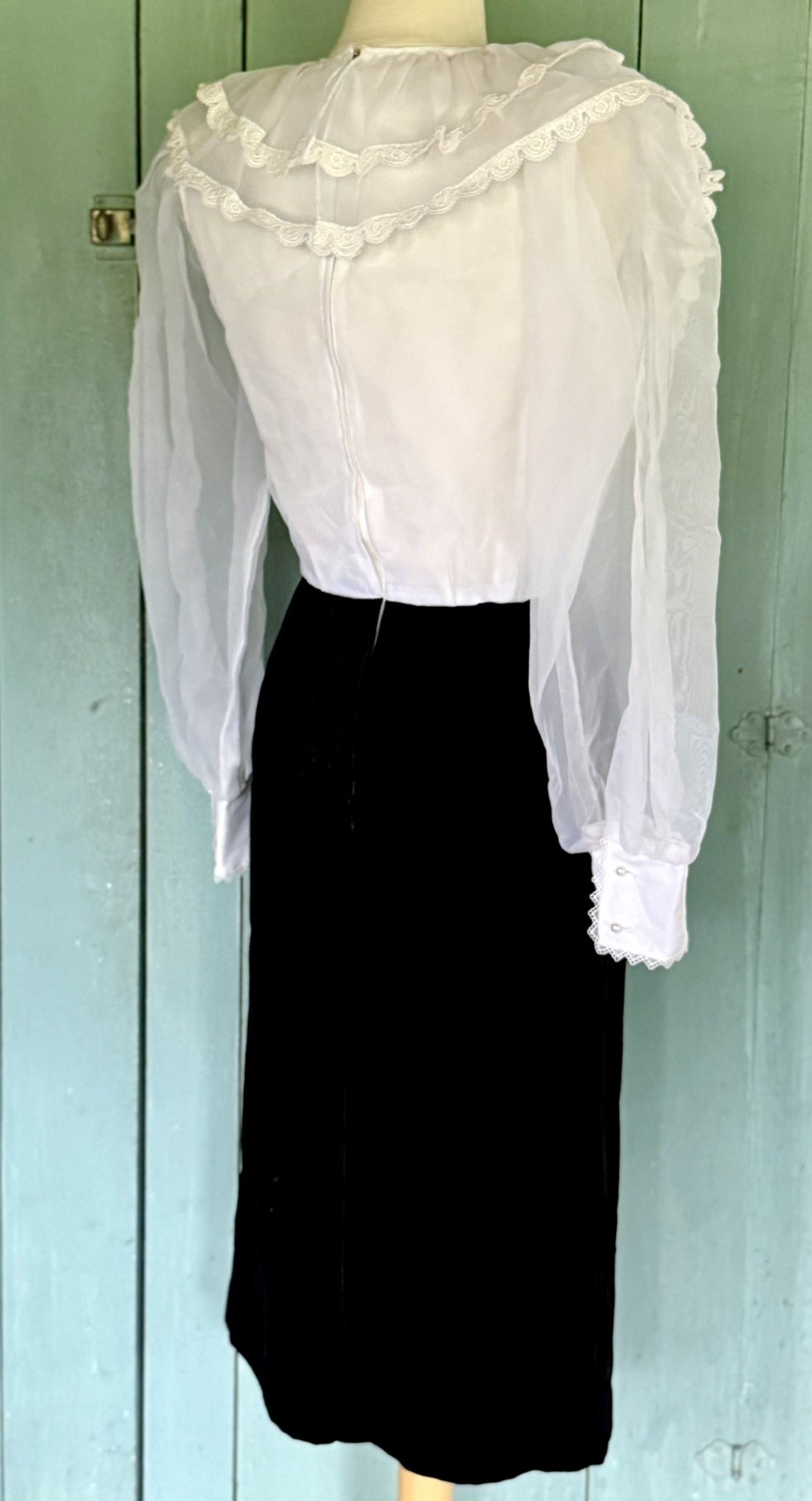 VTG Black Velvet White Organza Dress Straight Skirt Puff Slv Sailor Ruffle 7-8