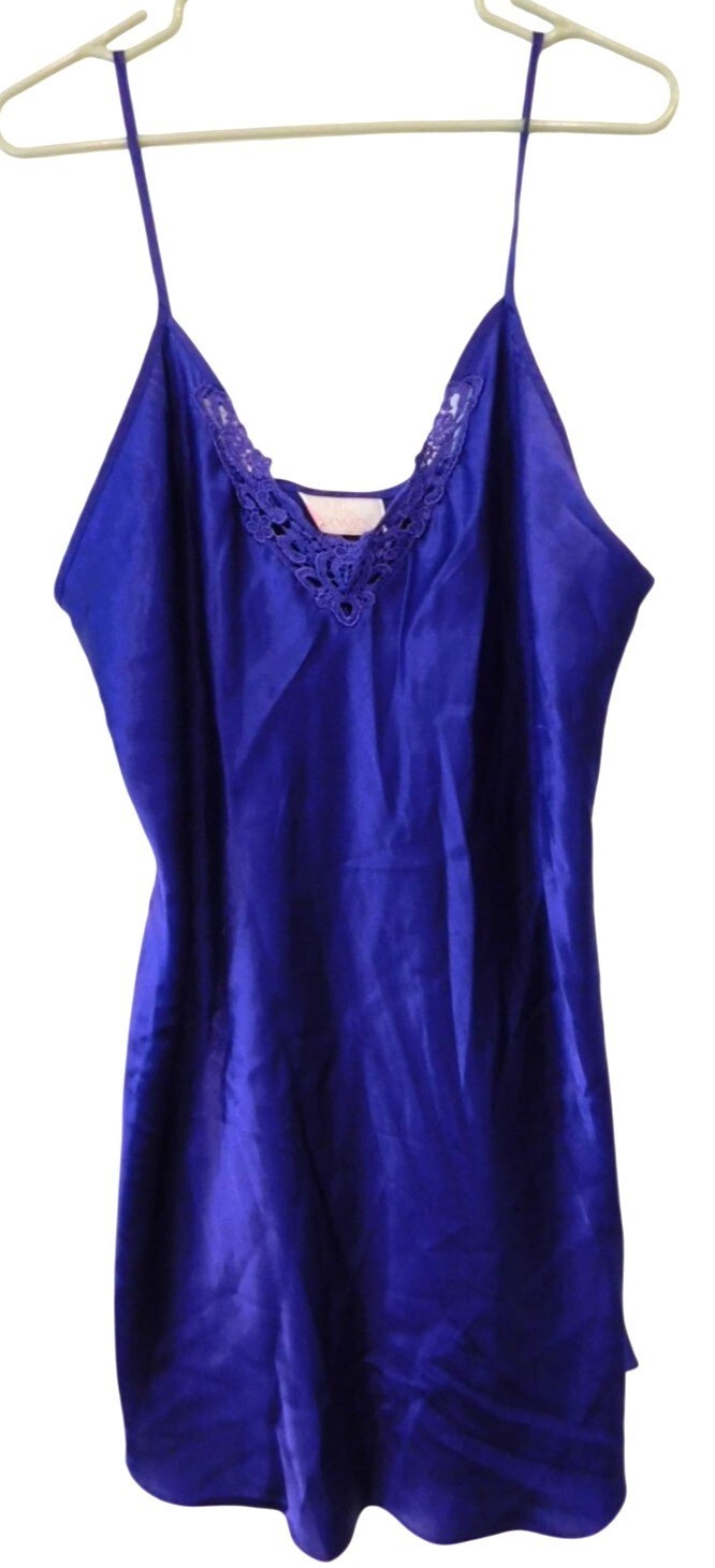 Vintage Sears Just For Women 1X Purple Satin Nightgown Chemise Sleepwear Nightie