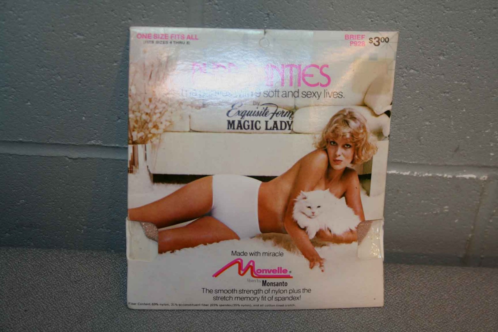 NOS Vtg 70s Purr Panties BEIGE Stretch Nylon Magic Lady Brief Exquisite Form 928
