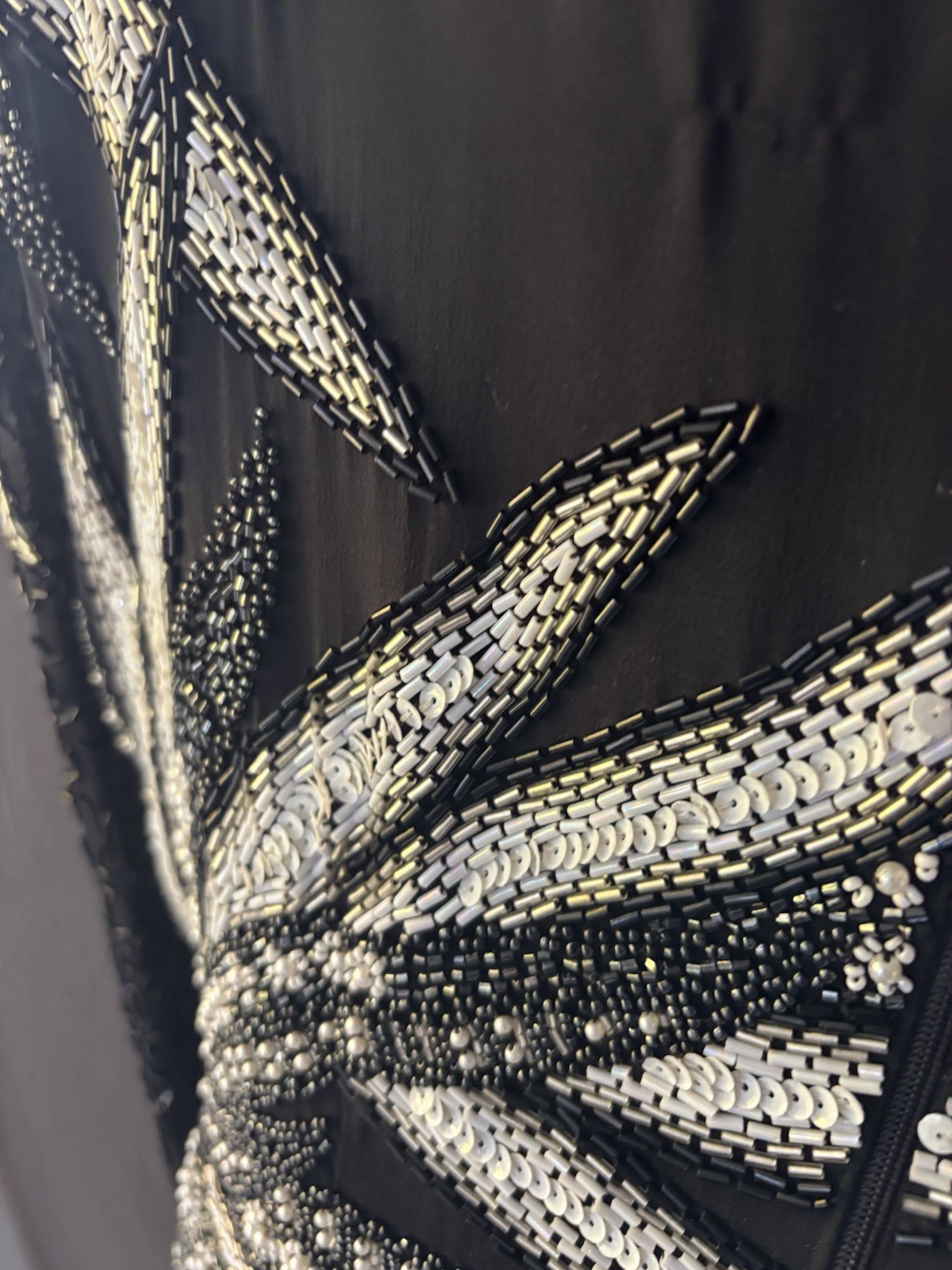 DG EMBELLISHED BEADED, SEQUIN EVENINGWEAR BLACK DRESS L 12